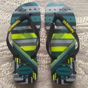 Havaianas size USA 9/10 EUR 43/44